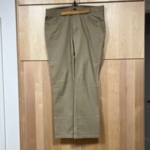 Men’s casual pants
